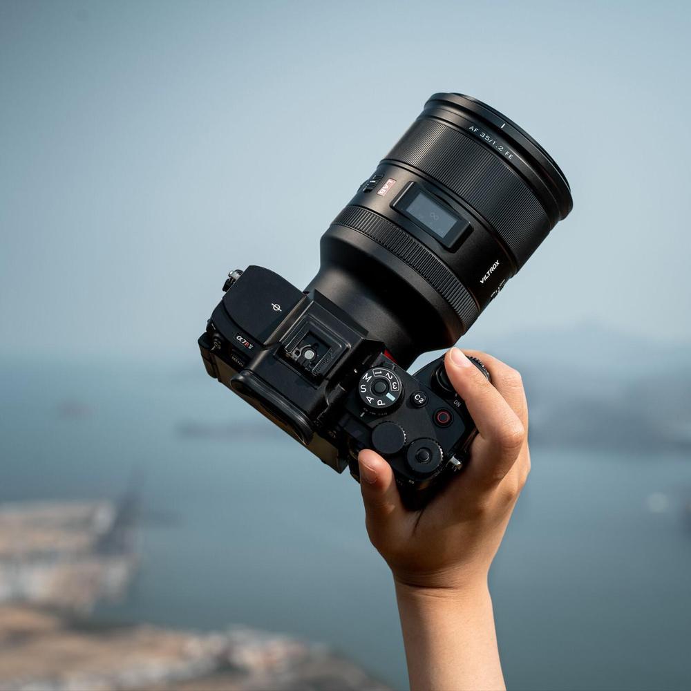 Lensa Viltrox 35mm F1.2E LAB F - Nikon Camera Z6 Iii ulasan dan harga